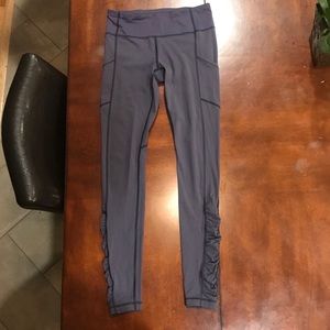 LULULEMON  pants size 6